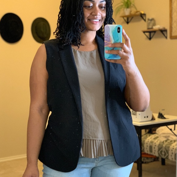 Black vest
